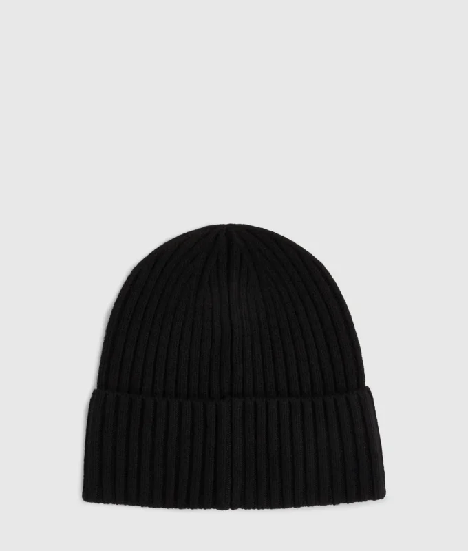 Mössa med logopatch