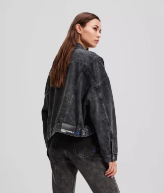 OVERSIZED CROPPED DENIMJACKA OVERSIZED CROPPED DENIMJACKA