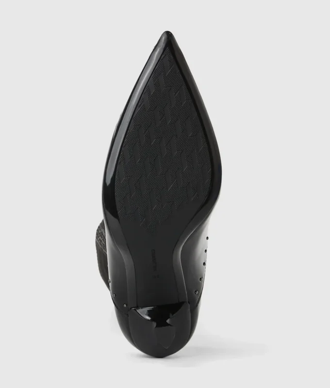 Pandara höga boots med nitar Pandara höga boots med nitar