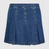 Plisserad minikjol i denim