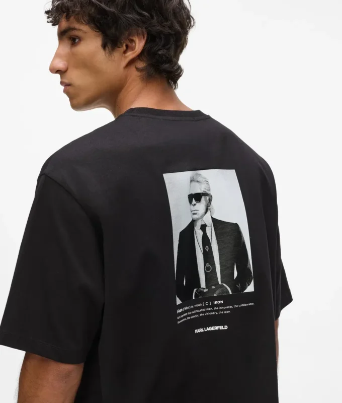 Portrait T-shirt Portrait T-shirt