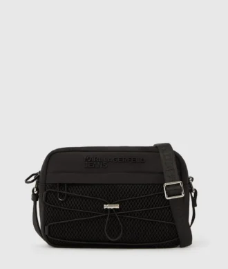 Praktisk crossbody-väska med dragsko