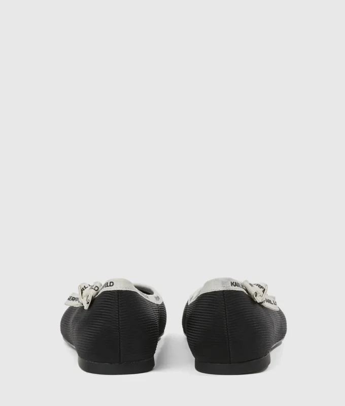 Pumps med bandkrage