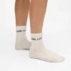Pyjamas i presentförpackning med logotyp