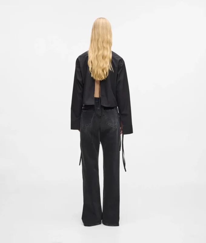 Raka jeans med hög midja och slitsade ben Raka jeans med hög midja och slitsade ben