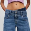 RELAXED JEANS MED DUBBEL MIDJA