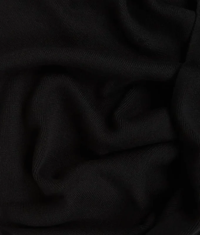 Rue St-Guillaume-scarf
