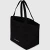 Shopper med logotyp i strass Shopper med logotyp i strass