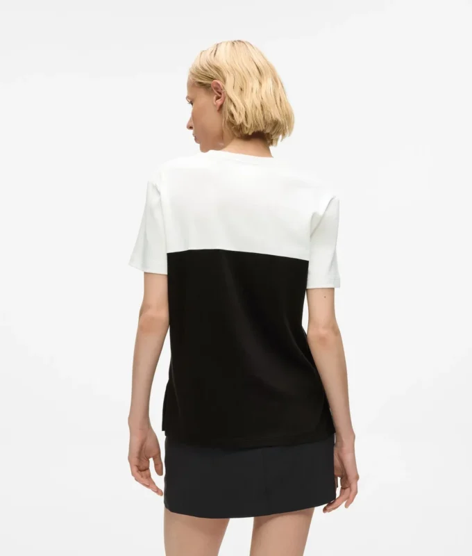 Signatur-T-shirt i monokrom Signatur-T-shirt i monokrom