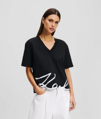 SIGNATUR-T-SHIRT MED V-HALS