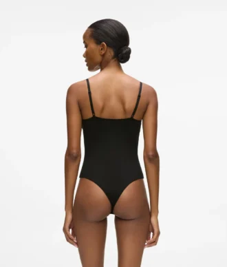 Signaturbodysuit med hög benöppning