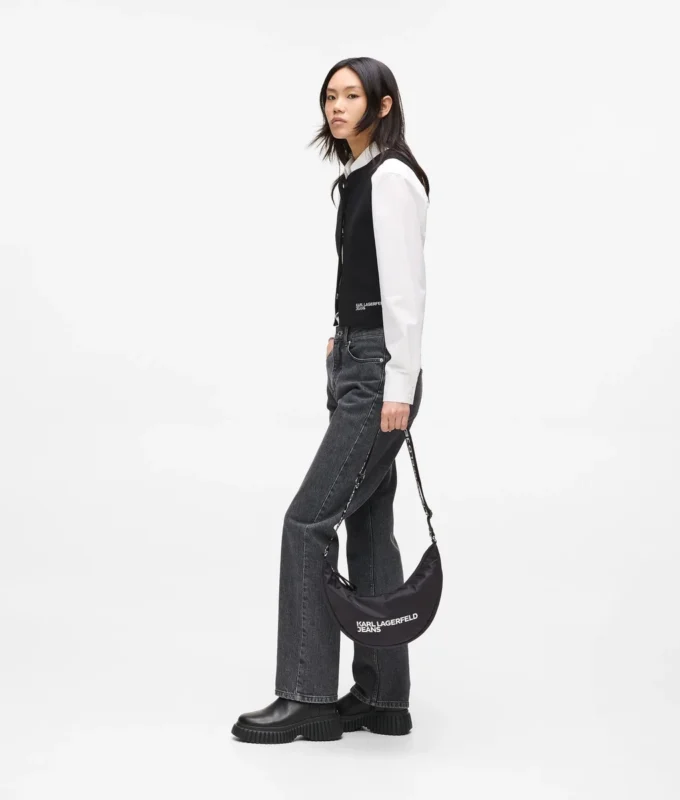 Slingväska i nylon med logotyp Slingväska i nylon med logotyp