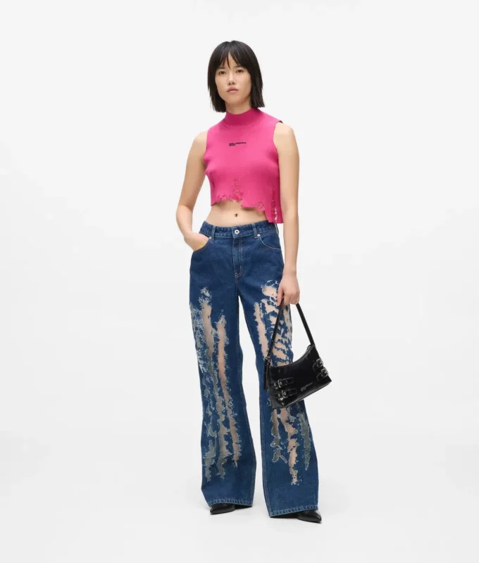 Sliten jeans med medelhög midja Sliten jeans med medelhög midja