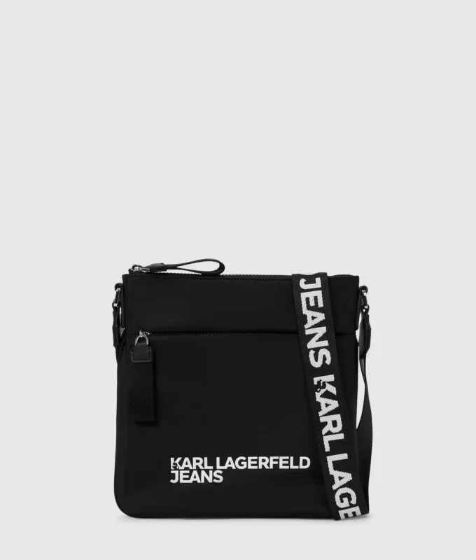 Smal crossbody-väska med logotyp Smal crossbody-väska med logotyp