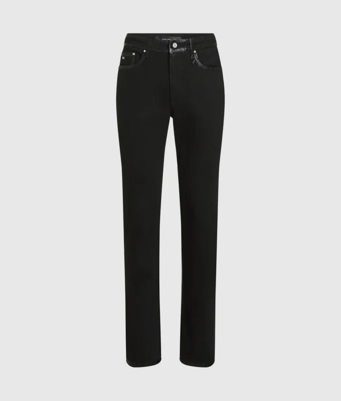 Smal jeans med metalliska detaljer