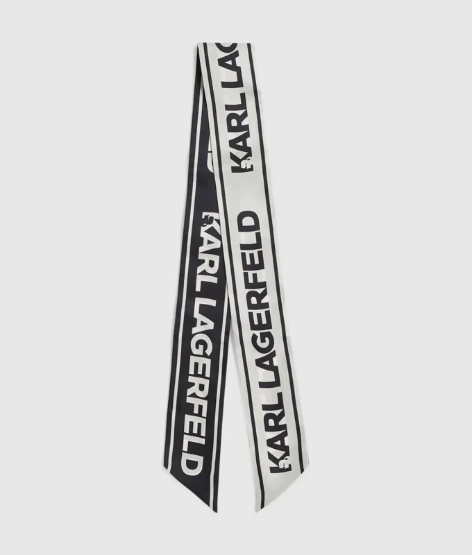 Smal silkescarf Smal silkescarf