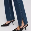 SPLIT-HEM HIGH-RISE STRAIGHT JEANS SPLIT-HEM HIGH-RISE STRAIGHT JEANS