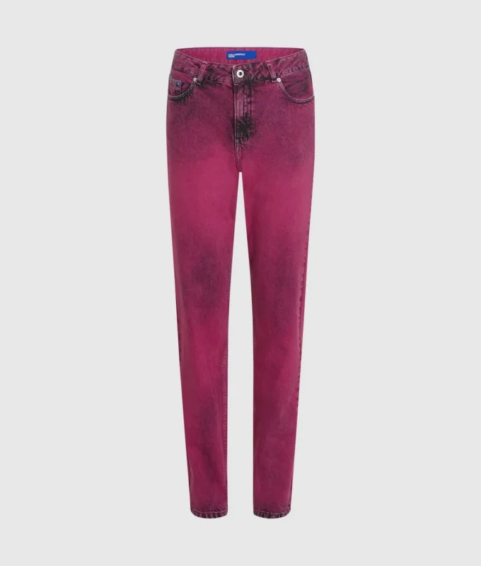 Sprayfärgade mom jeans