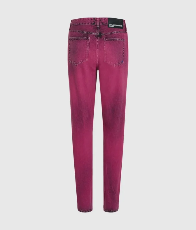 Sprayfärgade mom jeans