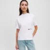 T-SHIRT MED BLOMMÖMTAL T-SHIRT MED BLOMMÖMTAL