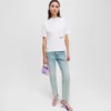 T-SHIRT MED BLOMMÖMTAL T-SHIRT MED BLOMMÖMTAL