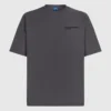 T-shirt med insidan utåt T-shirt med insidan utåt