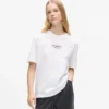 T-shirt med konturlogotyp T-shirt med konturlogotyp