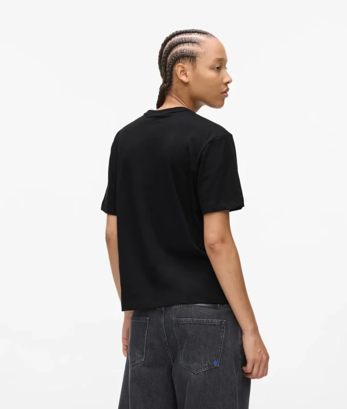 T-shirt med konturlogotyp T-shirt med konturlogotyp