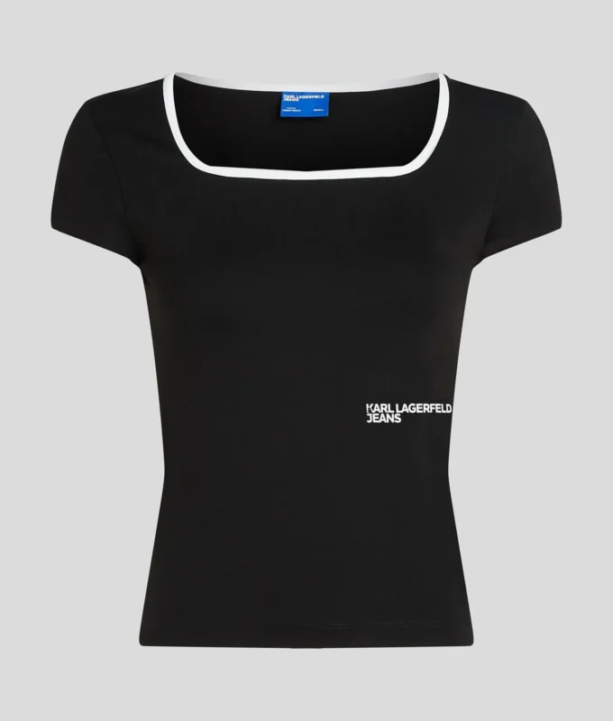 T-SHIRT MED KVADRATISK HALS T-SHIRT MED KVADRATISK HALS