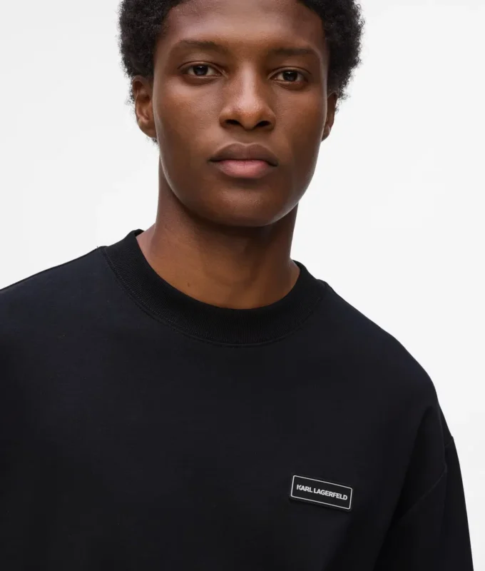 T-shirt med logopatch T-shirt med logopatch