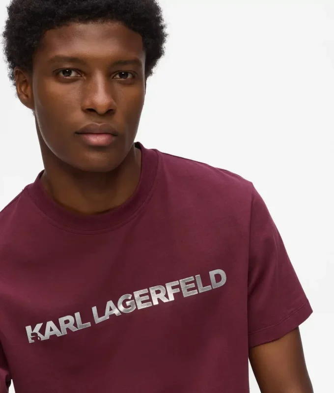 T-shirt med metalliskt logo T-shirt med metalliskt logo