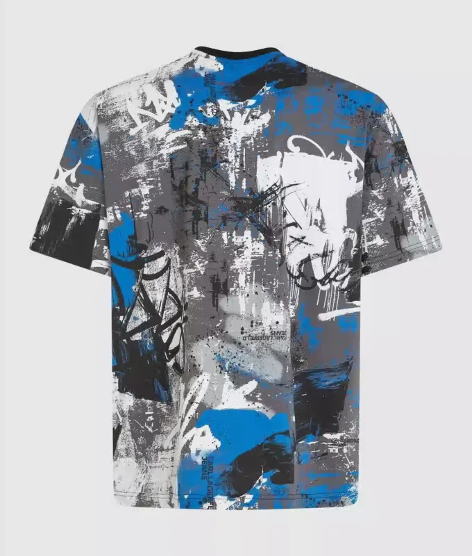 T-shirt med målarfärgseffekt över hela ytan T-shirt med målarfärgseffekt över hela ytan