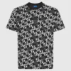 T-shirt med monogram över hela T-shirt med monogram över hela