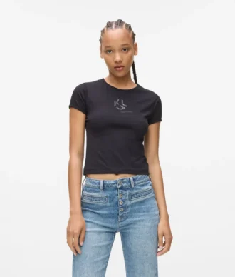 T-shirt med nitar och monogram