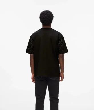 T-shirt med strassmonogram