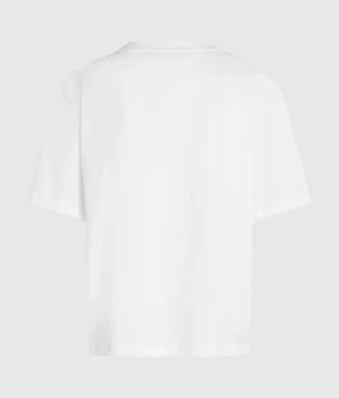 T-shirt med V-ringning och signaturbroderi i nederkant T-shirt med V-ringning och signaturbroderi i nederkant