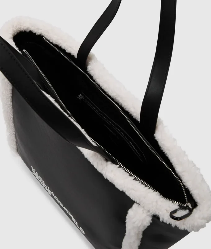 Tote-väska i shearling Tote-väska i shearling