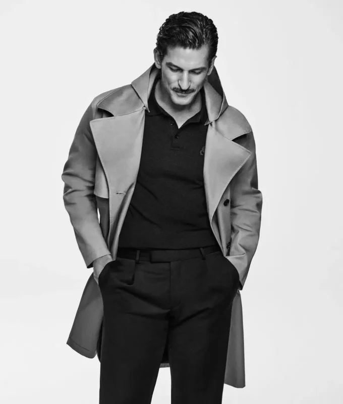 TRENCHCOAT MED HUVA