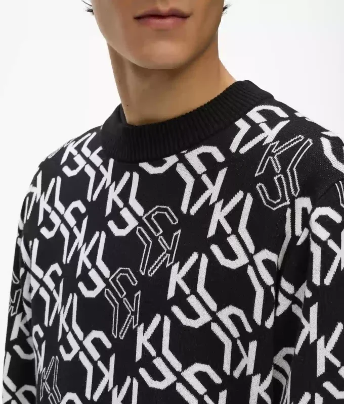 Tröja med monogram över hela ytan Tröja med monogram över hela ytan