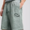 TVÄTADE SWEATSHORTS