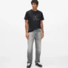 Tvättade raka jeans