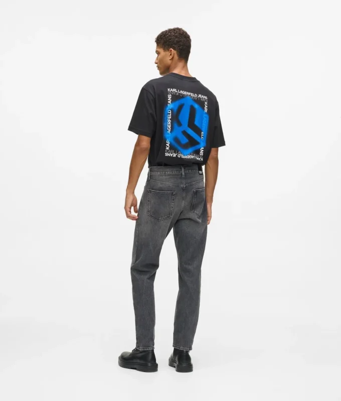 Vintage-tvättade tapered jeans Vintage-tvättade tapered jeans