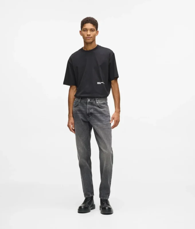 Vintage-tvättade tapered jeans Vintage-tvättade tapered jeans